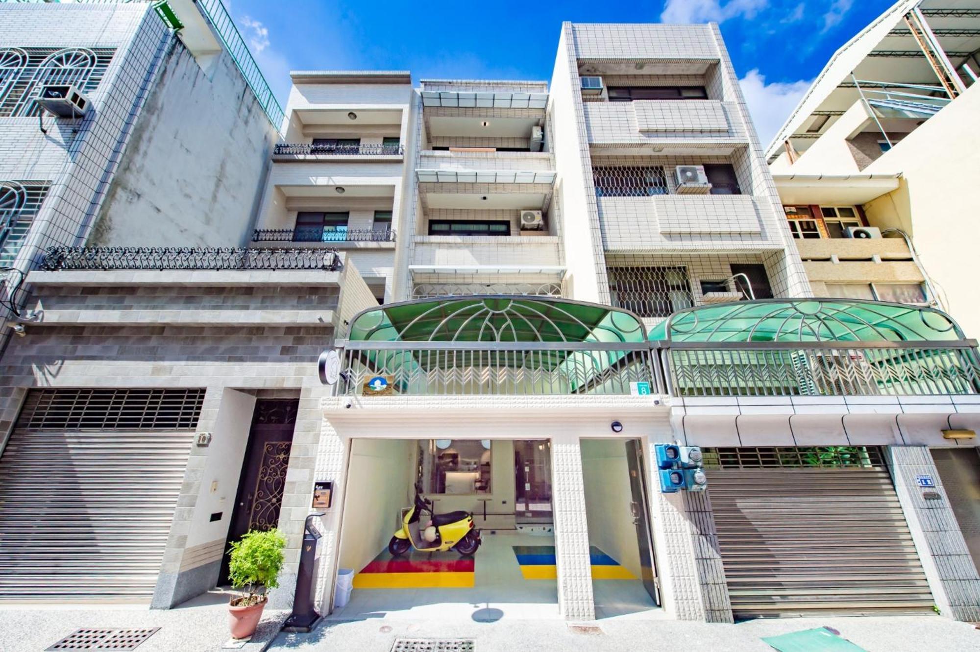 Long Stay Here Tainan Exterior foto